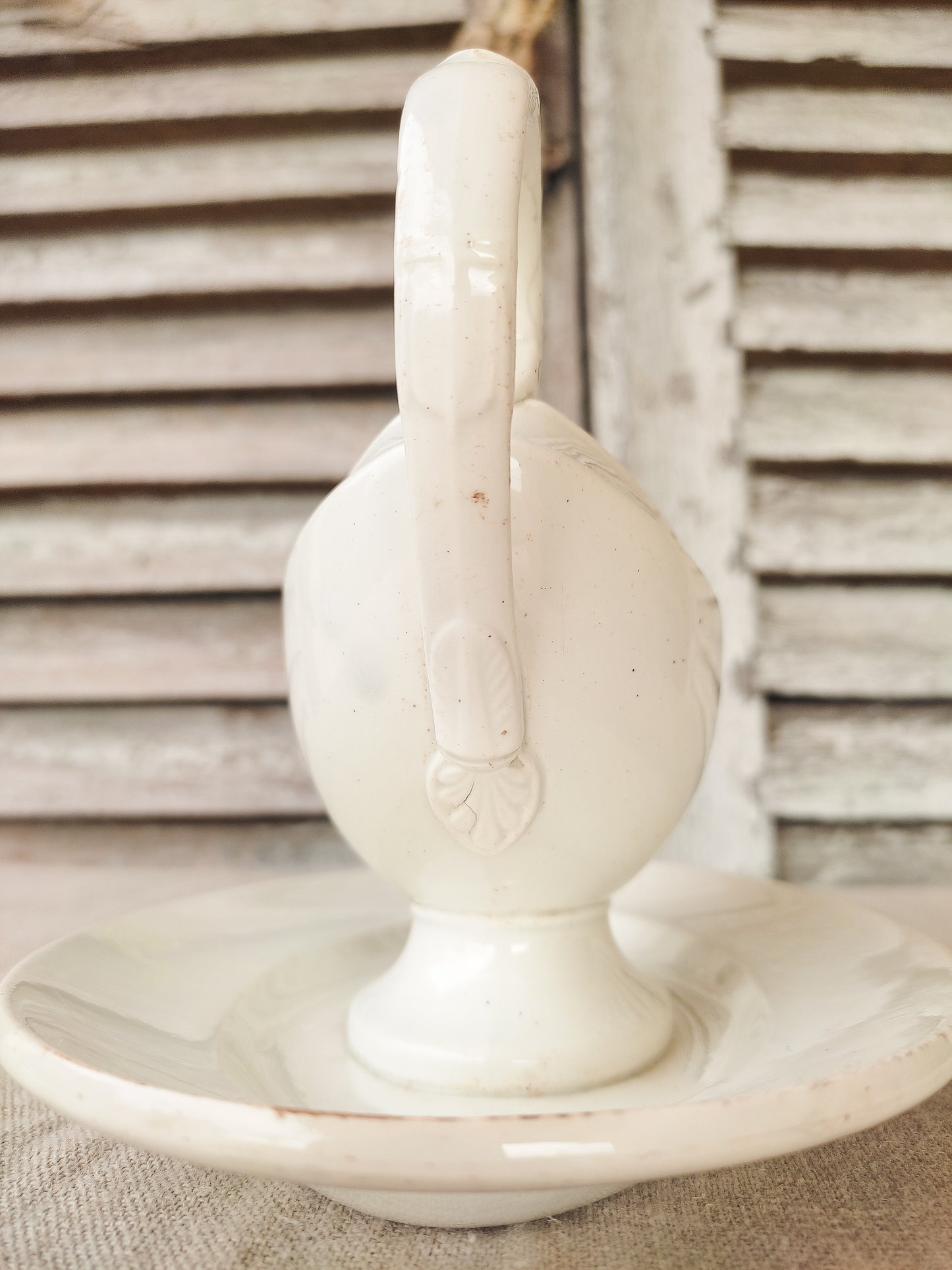 Saucière antique Gien