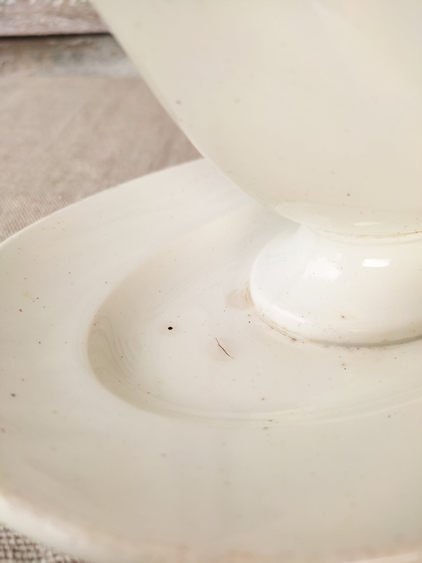 Saucière antique Gien