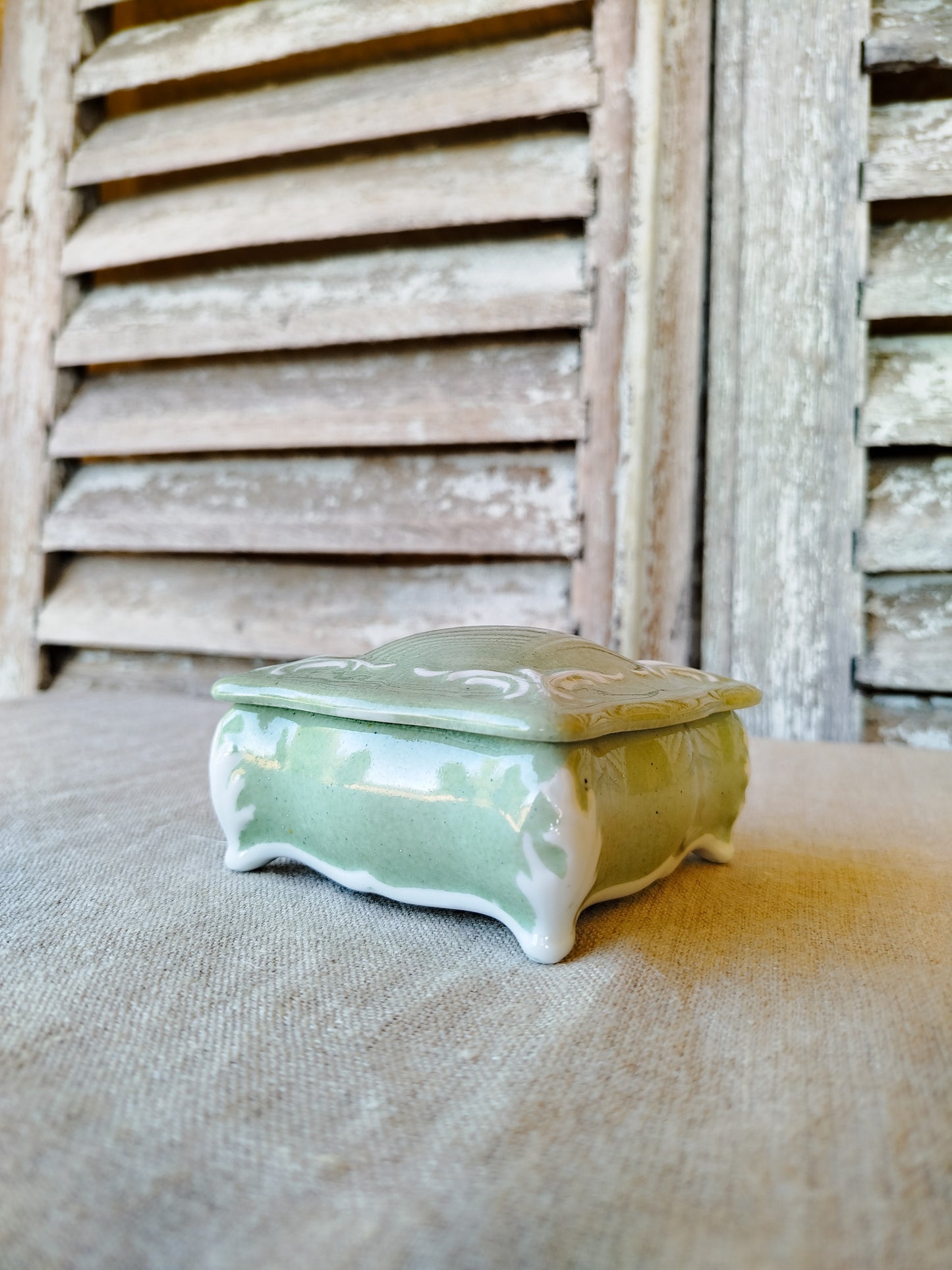 Boîte en porcelaine