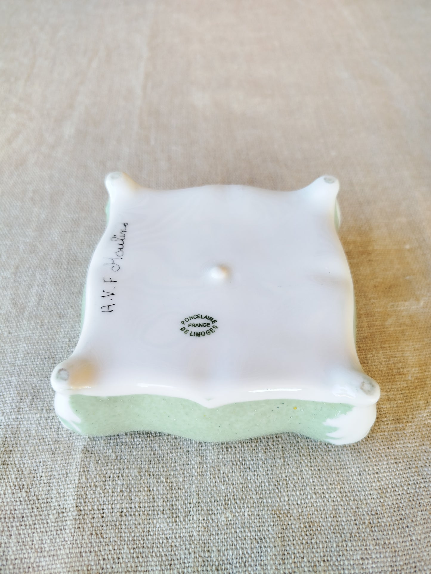 Boîte en porcelaine