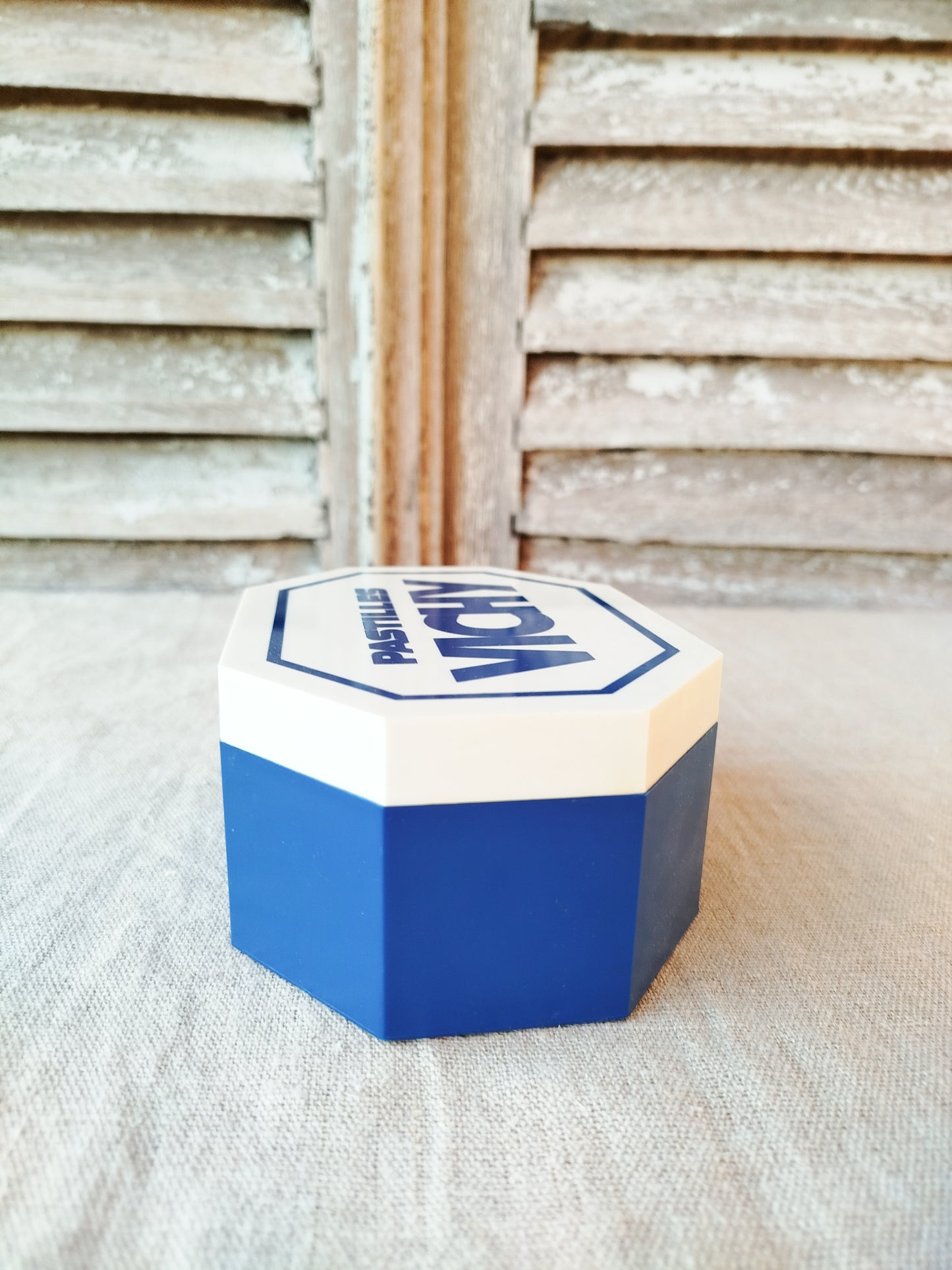 Boîte publicitaire " Pastilles Vichy "