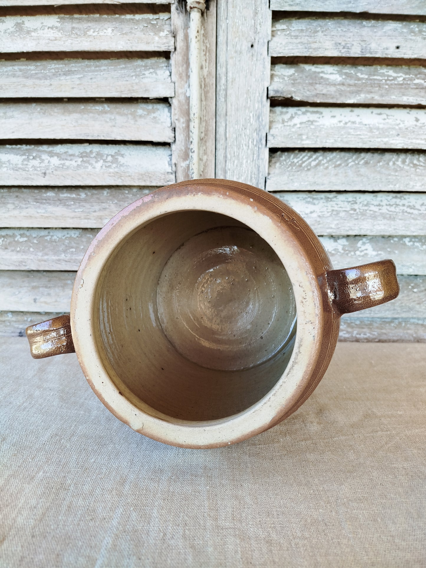 Pot en grès marron