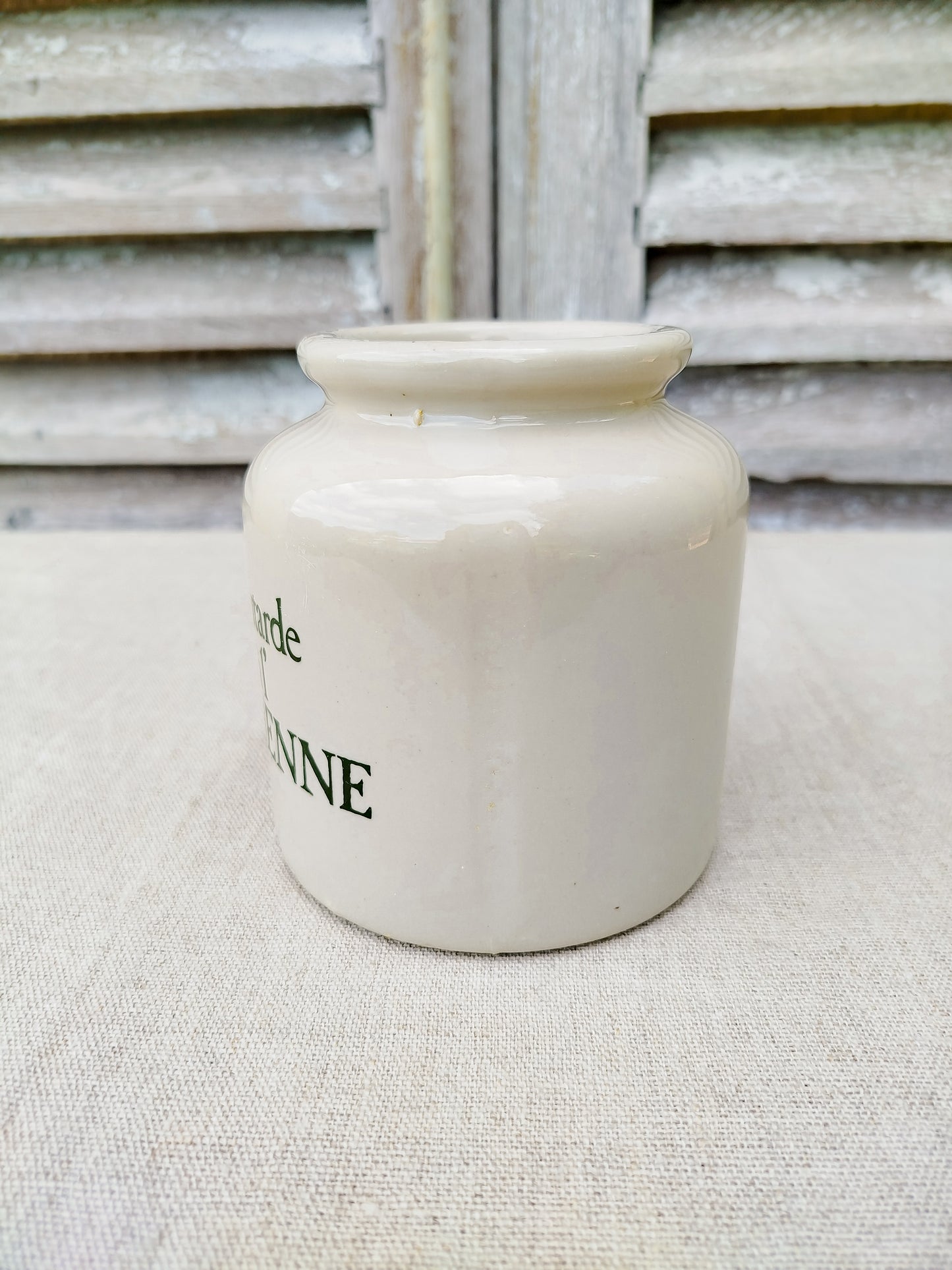 Pot à moutarde en grès
