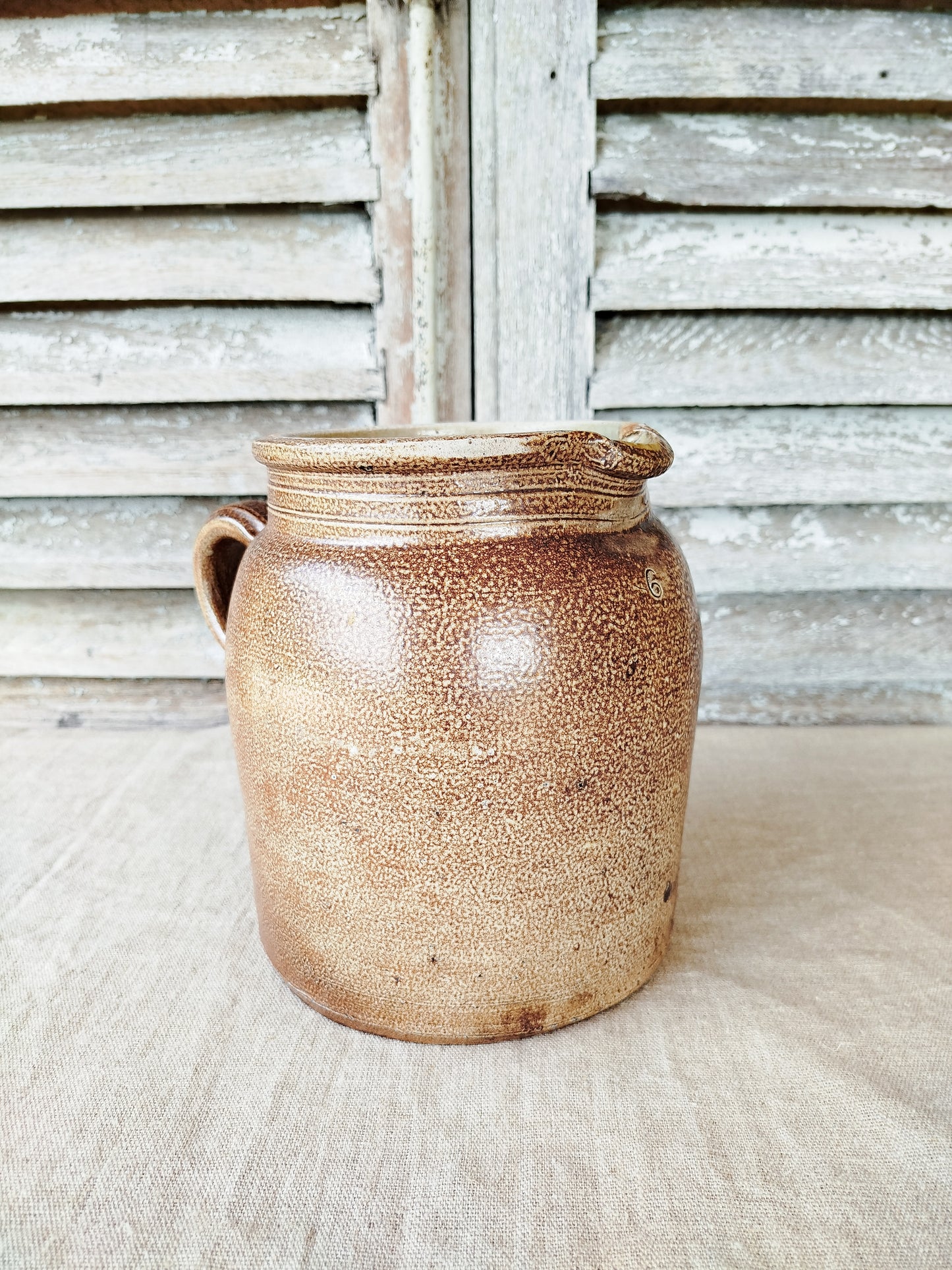 Cruche à lait en grès