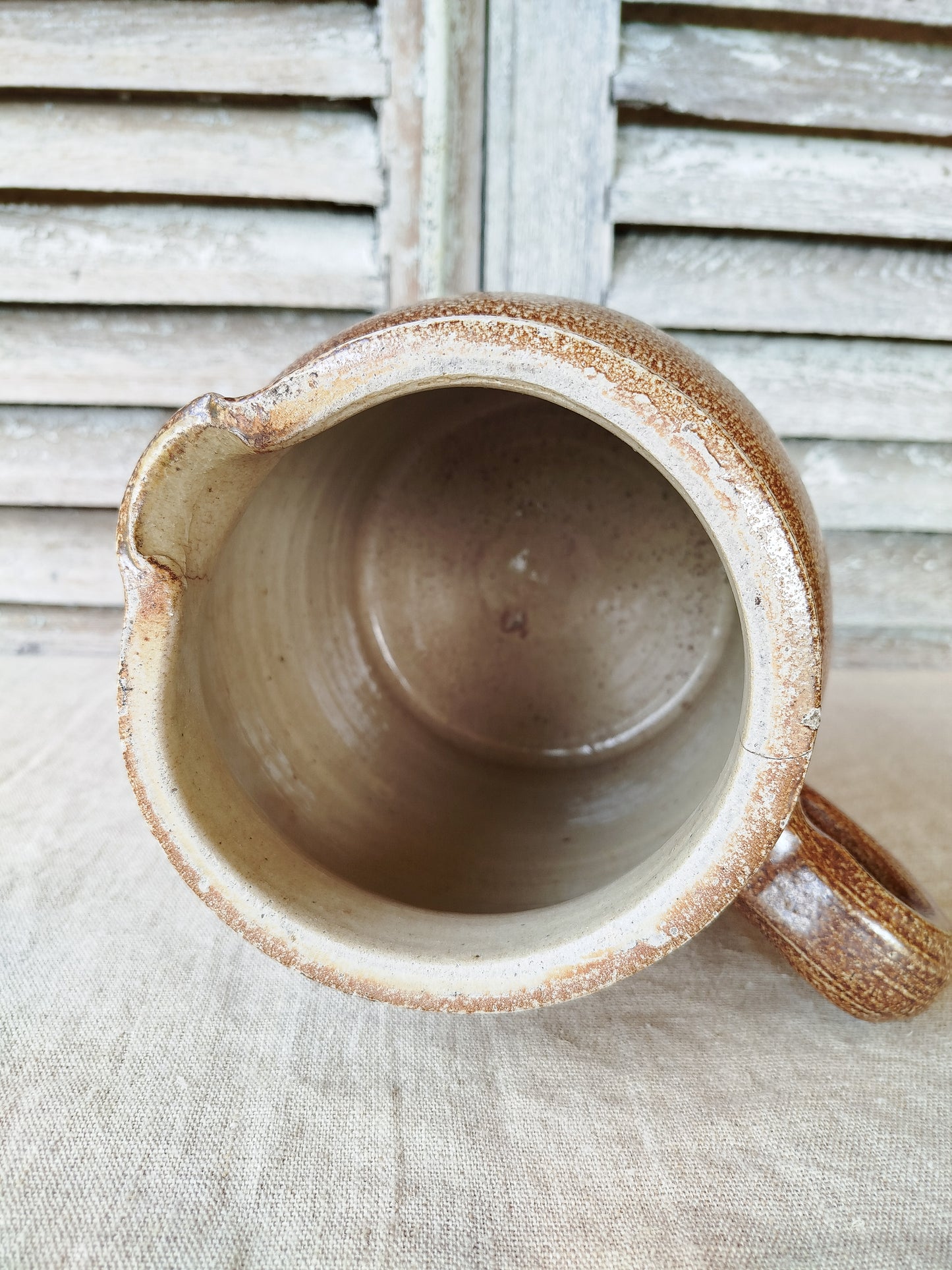 Cruche à lait en grès