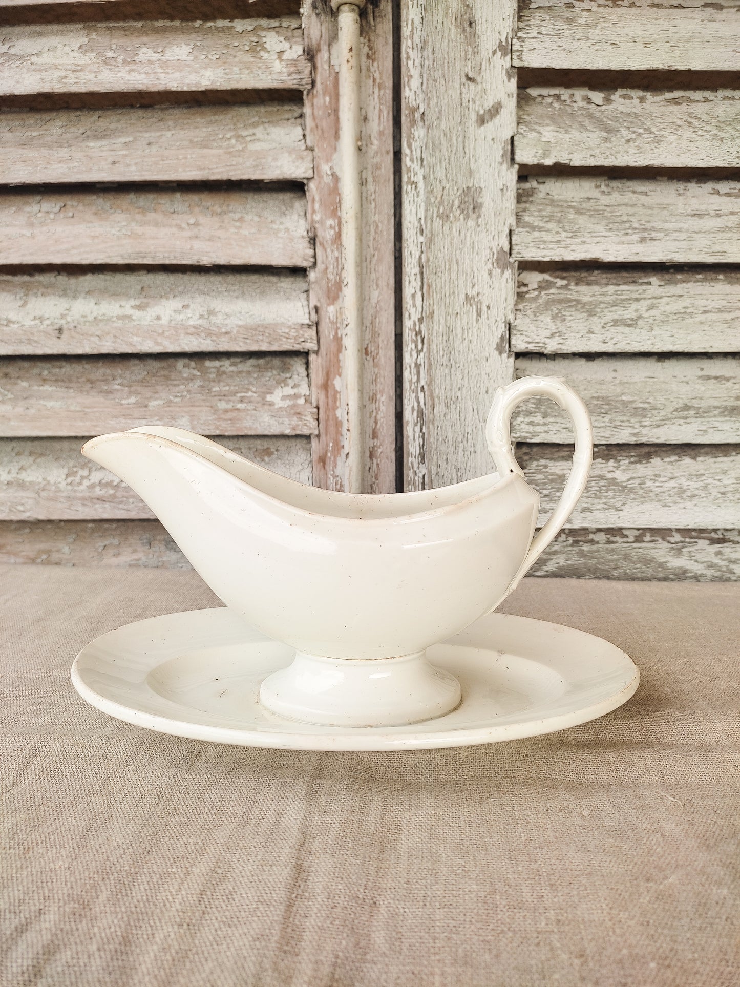 Saucière antique Gien