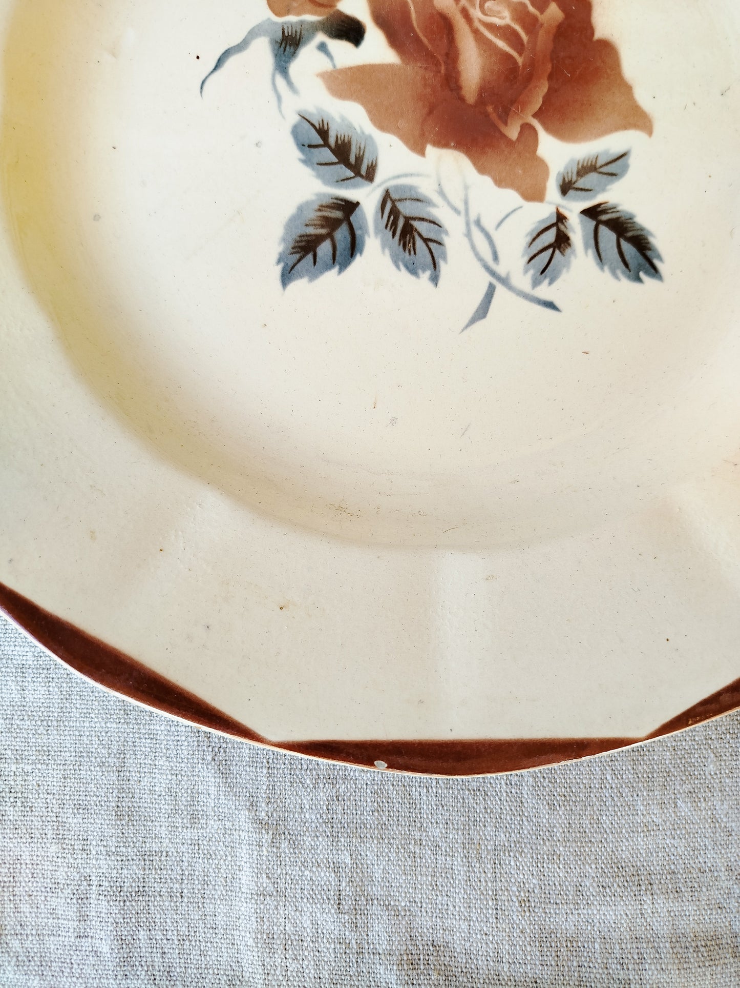 Plat vintage Digoin Sarreguemines