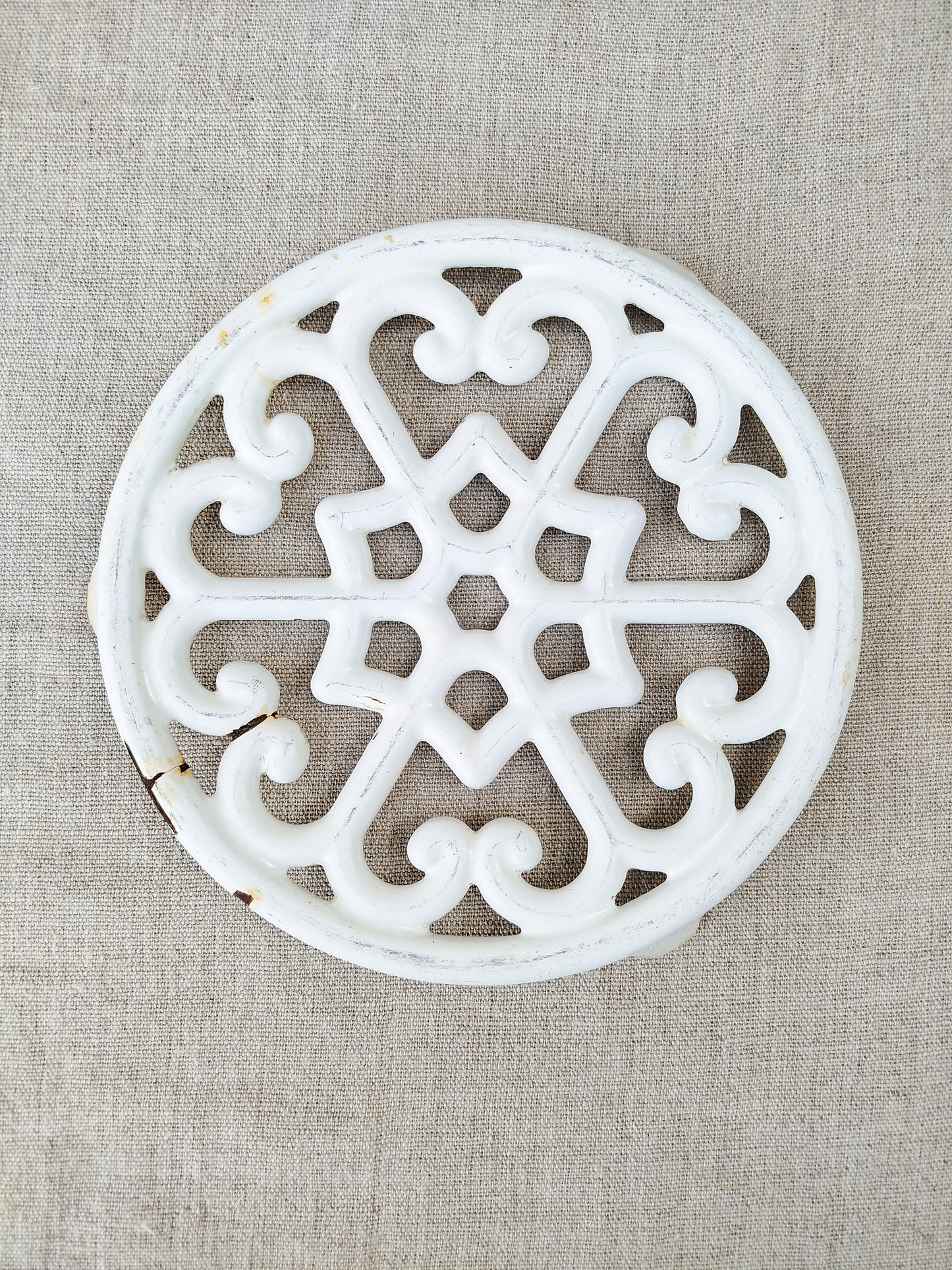 Dessous de plat en fonte