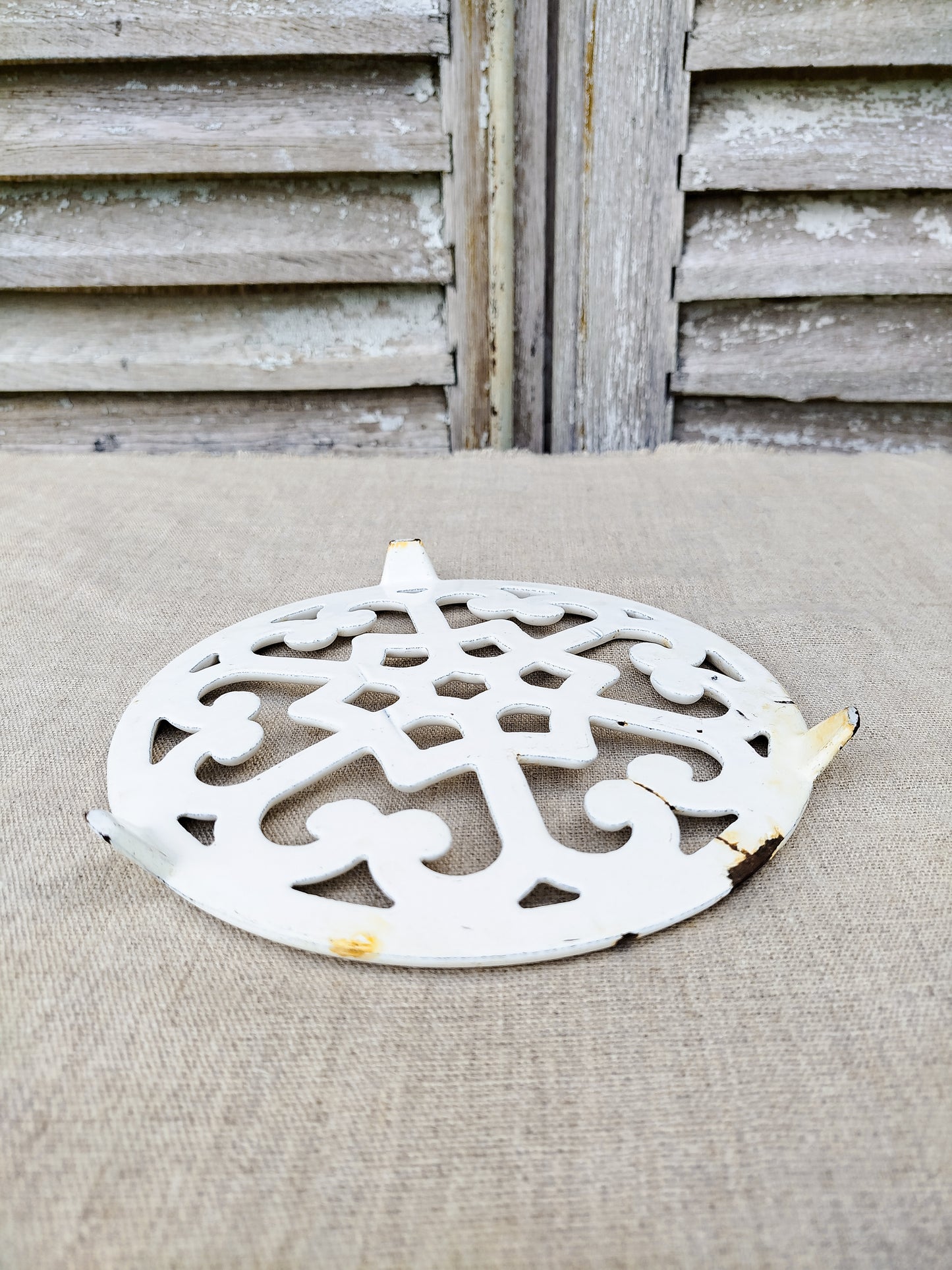 Dessous de plat en fonte