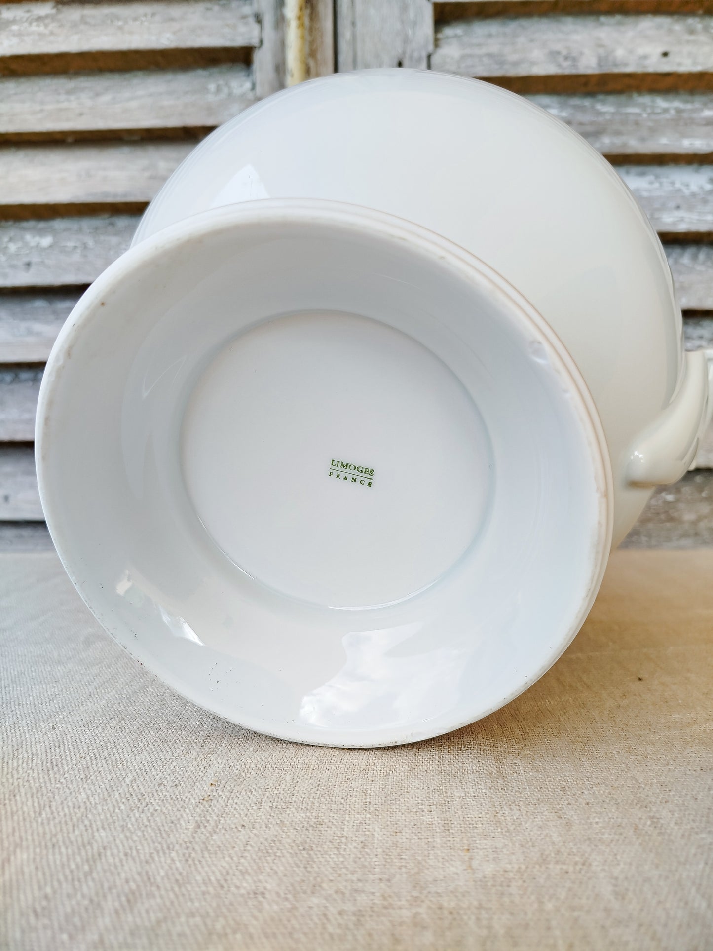 Soupière en porcelaine de Limoges